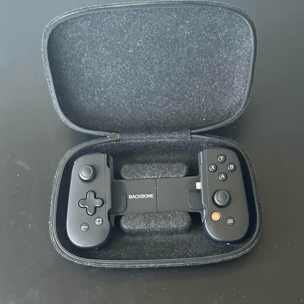 Backbone for Xbox with Case